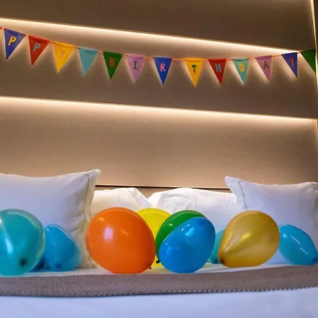 America Hotel 4*