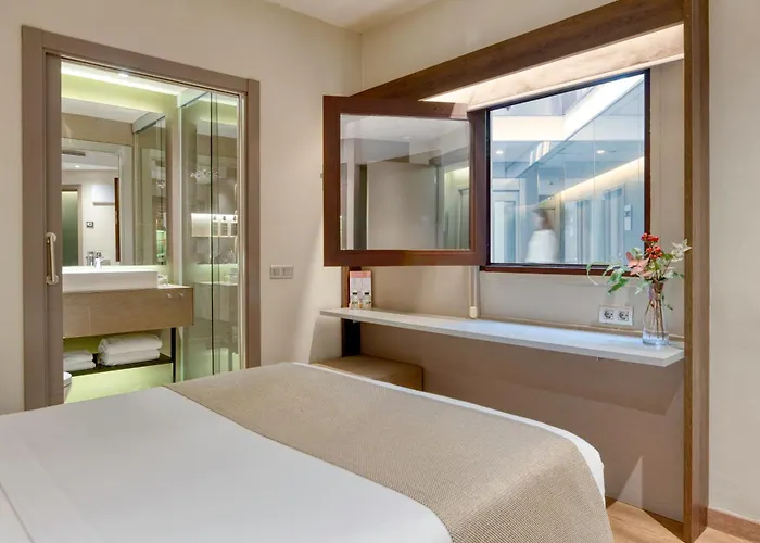 America 4* Barcelona